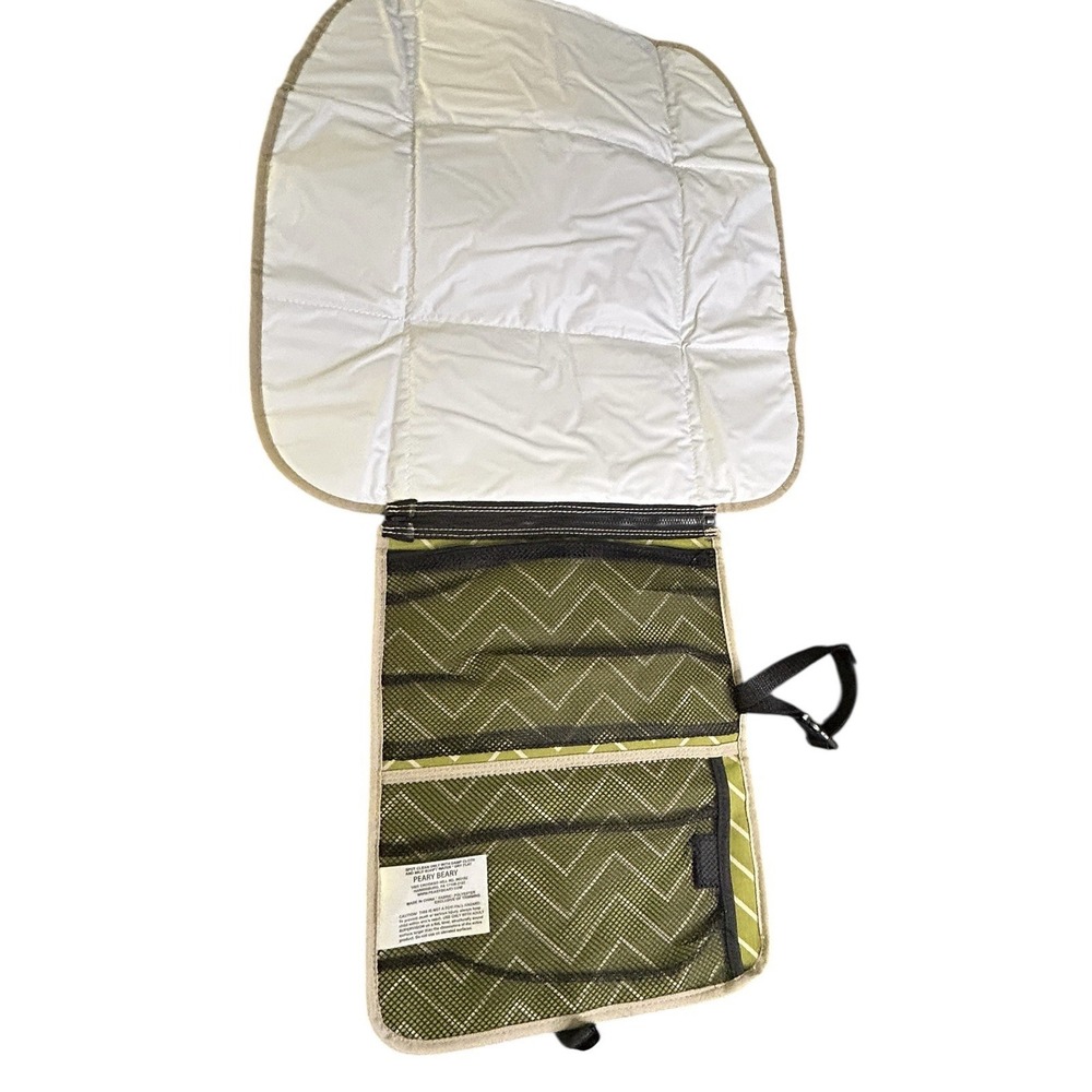 Peary Beary Baby Portable Changing Station Diaper Changing Pad Clutch Green NWT - Picture 5 of 11